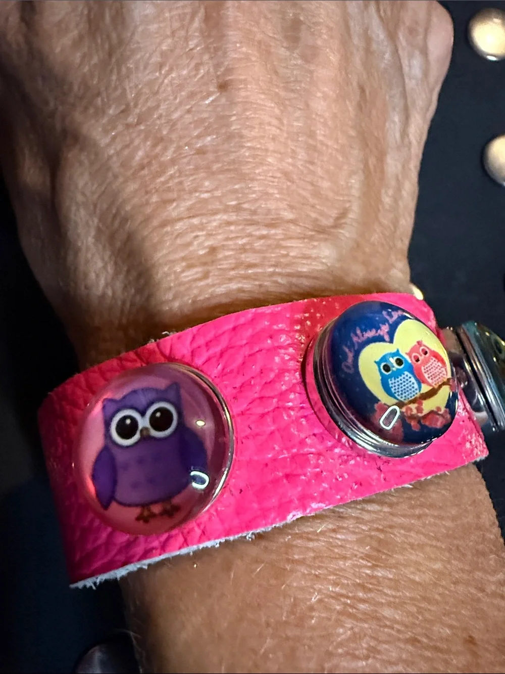Hot pink leather 3 snap bracelet with snaps